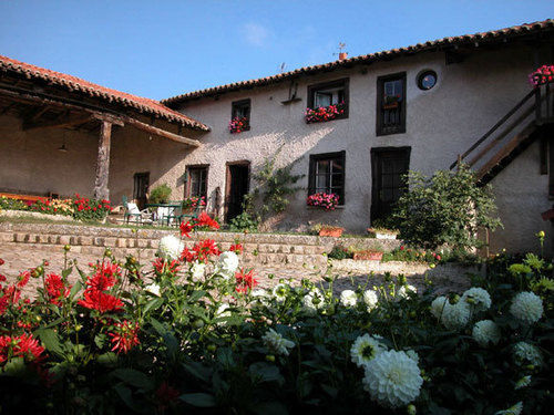 Chez Jacotte Et Elia Acomodação com café da manhã Saint-Galmier Exterior foto